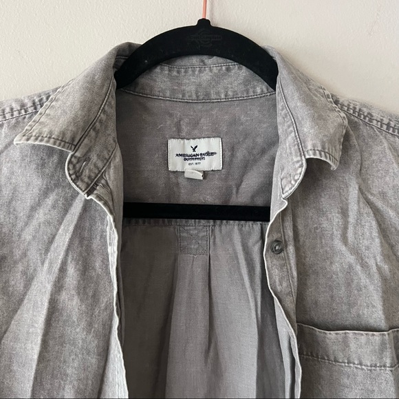 AEO Womens Distressed Denim Button Down Top Gray Size XS - Picture 3 of 12